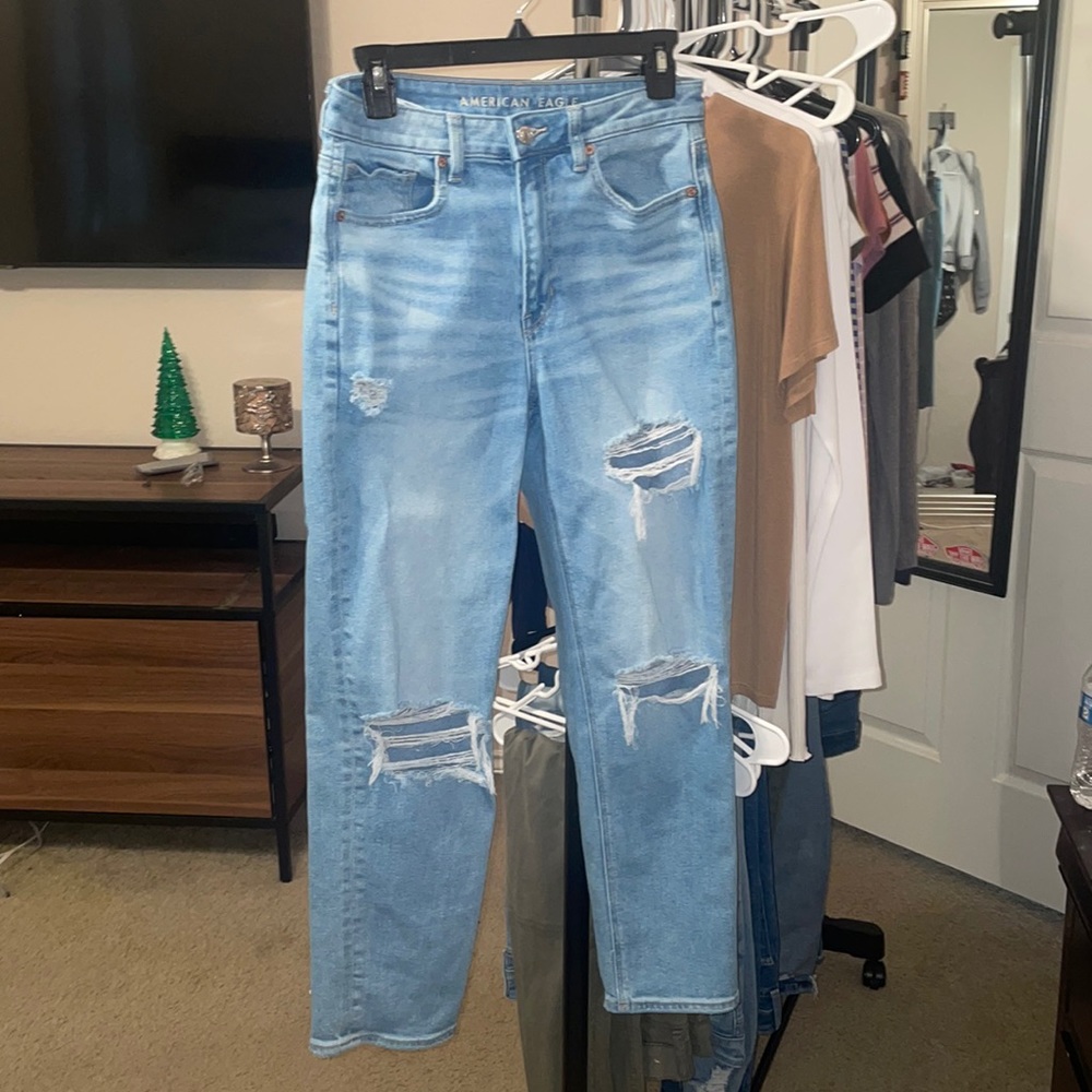 American eagle mom straight jean